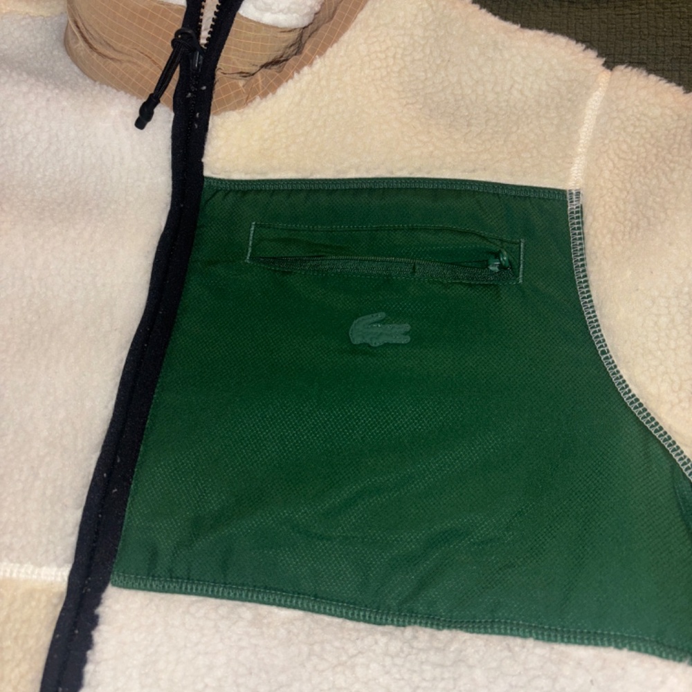Lacoste jacket - Picture 4 of 14